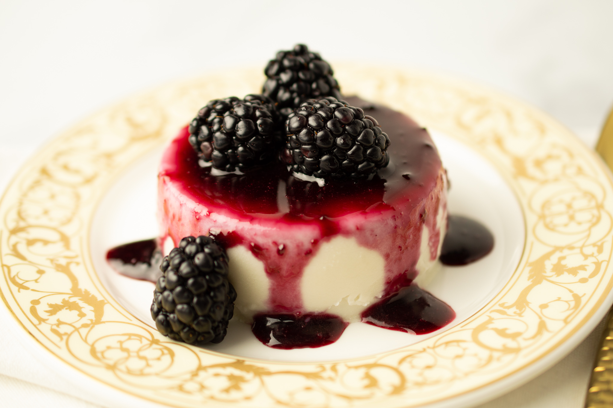 Italian Panna Cotta with Blackberry Sauce