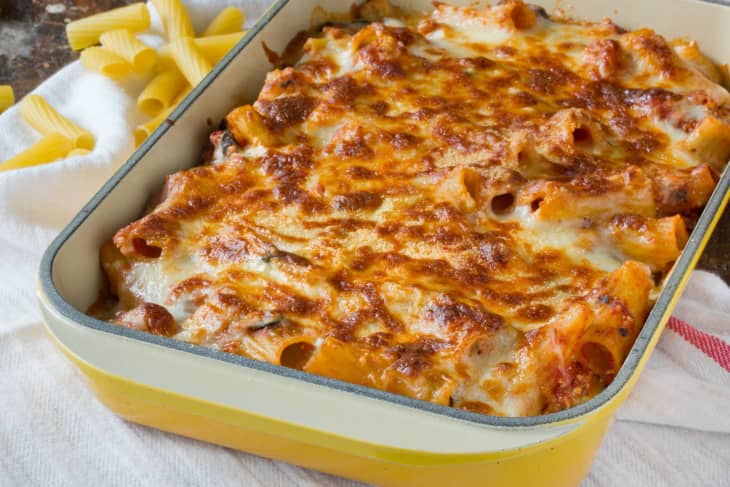Baked Rigatoni with Spinach and Fresh Mozzarella
